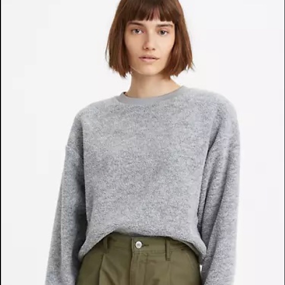 Levi’s Pullover Sherpa Sweater Size Medium - Picture 4 of 6